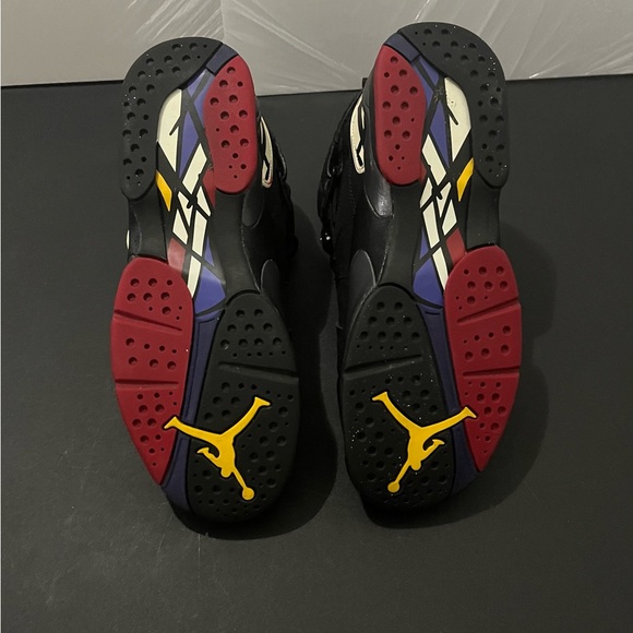 Kids 2013 Air Jordan Playoff 8’s - Picture 8 of 13